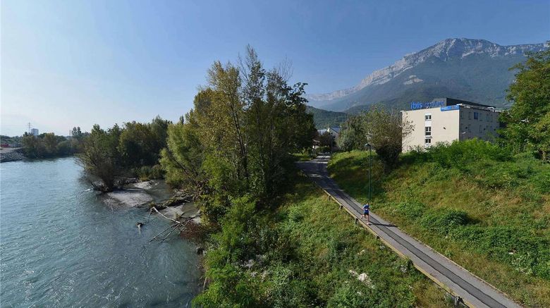 <b>Ibis Budget Grenoble Sud Seyssin Exterior</b>. Images powered by <a href="https://iceportal.shijigroup.com/" title="IcePortal" target="_blank">IcePortal</a>.