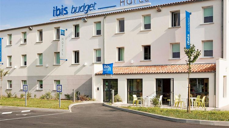 Ibis Budget Niort Exterior