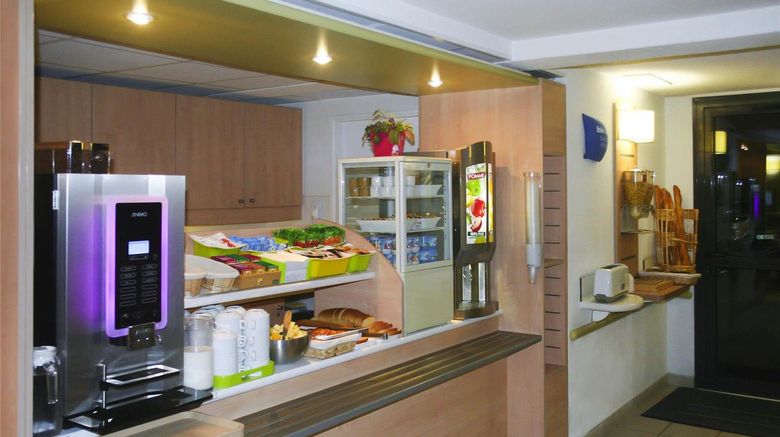 <b>Ibis Budget Niort Restaurant</b>. Images powered by <a href="https://iceportal.shijigroup.com/" title="IcePortal" target="_blank">IcePortal</a>.