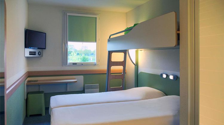 Ibis Budget Niort Exterior