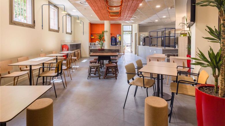 <b>Ibis Budget Nanterre La Defense Exterior</b>. Images powered by <a href="https://iceportal.shijigroup.com/" title="IcePortal" target="_blank">IcePortal</a>.