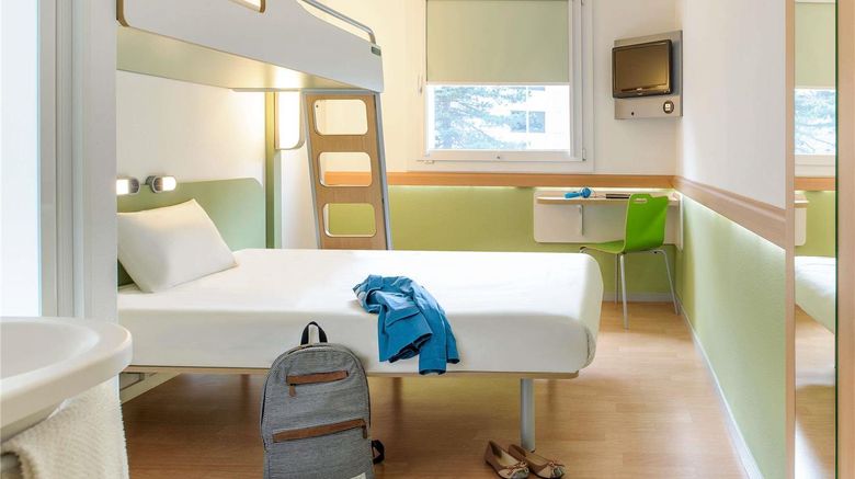 <b>Ibis Budget Roye Room</b>. Images powered by <a href="https://iceportal.shijigroup.com/" title="IcePortal" target="_blank">IcePortal</a>.