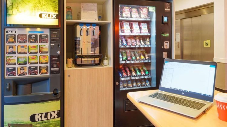Ibis Budget Saint Quentin Other