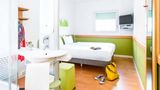 Ibis Budget Saint Quentin Room