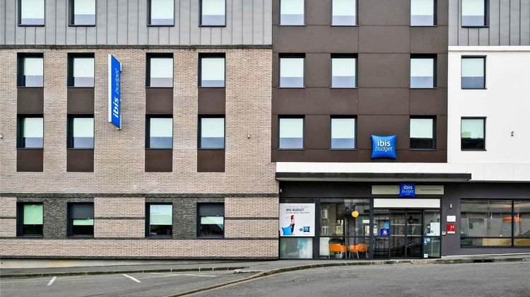 Ibis Budget Saint Quentin Exterior
