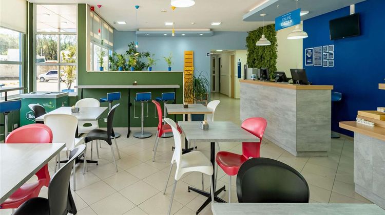 Ibis Budget Piracicaba Restaurant