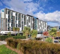 Ibis Budget Auckland Airport Exterior