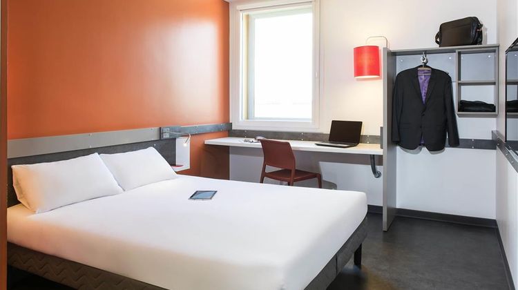 Ibis Budget Lyon Saint Exupery Room