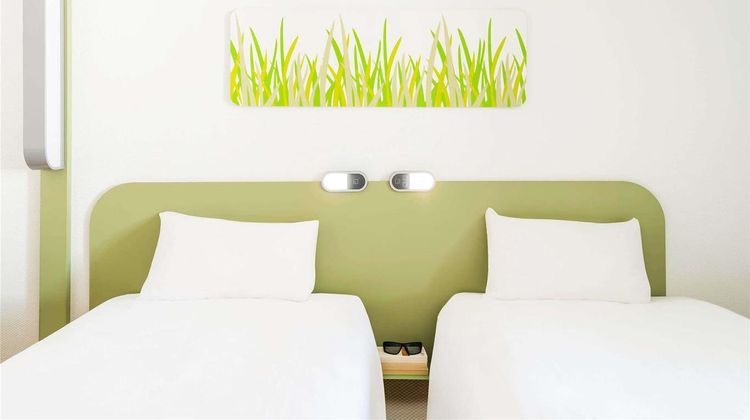 Ibis Budget Montauban Chaumes Exterior