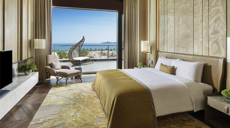 <b>Sofitel Sanya Leeman Resort Suite</b>. Images powered by <a href="https://iceportal.shijigroup.com/" title="IcePortal" target="_blank">IcePortal</a>.
