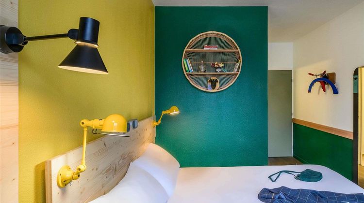 Greet Hotel Evreux Centre Room