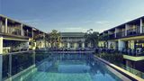 <b>Mercure Bali Legian Pool</b>. Images powered by <a href="https://iceportal.shijigroup.com/" title="IcePortal" target="_blank">IcePortal</a>.