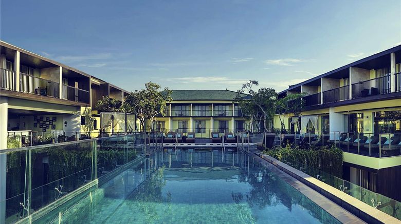 <b>Mercure Bali Legian Pool</b>. Images powered by <a href="https://iceportal.shijigroup.com/" title="IcePortal" target="_blank">IcePortal</a>.