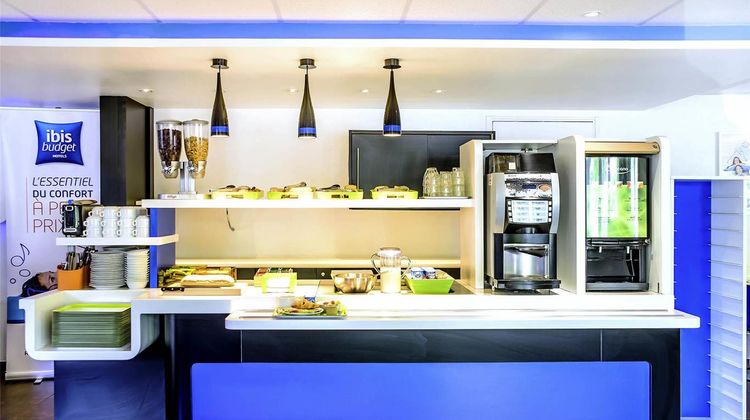 Ibis Styles Valenciennes Petite Foret Other