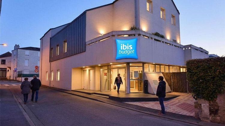 Ibis Budget Cholet Centre Exterior