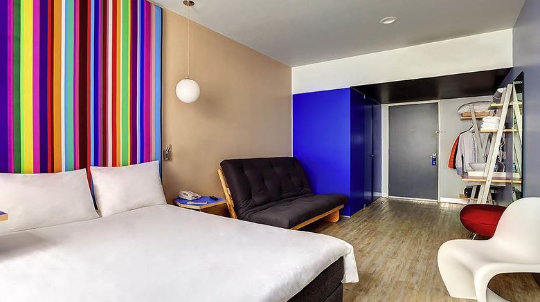 <b>Ibis Styles Mexico Reforma Room</b>. Images powered by <a href="https://iceportal.shijigroup.com/" title="IcePortal" target="_blank">IcePortal</a>.