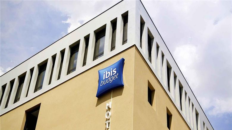 <b>Ibis Budget Gare De Poitiers Exterior</b>. Images powered by <a href="https://iceportal.shijigroup.com/" title="IcePortal" target="_blank">IcePortal</a>.