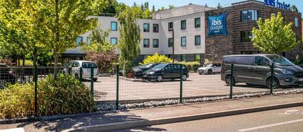 Ibis Budget Archamps Exterior