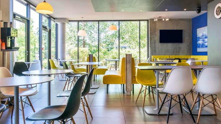 Ibis Budget Archamps Restaurant