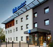 Ibis Budget Montceau Les Mines Exterior