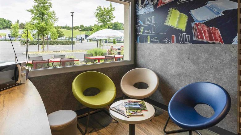<b>Ibis Budget Saint Pourcain Exterior</b>. Images powered by <a href="https://iceportal.shijigroup.com/" title="IcePortal" target="_blank">IcePortal</a>.