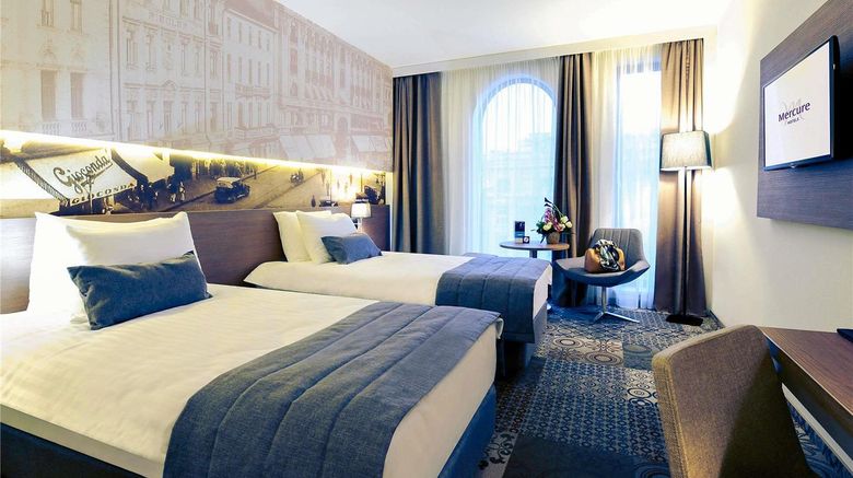 <b>Mercure Bucharest City Center Room</b>. Images powered by <a href="https://iceportal.shijigroup.com/" title="IcePortal" target="_blank">IcePortal</a>.