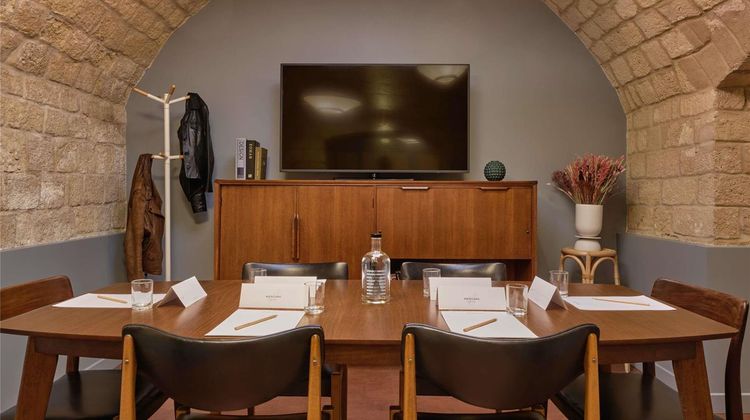 Mercure Notre Dame St Germain des Pres Other