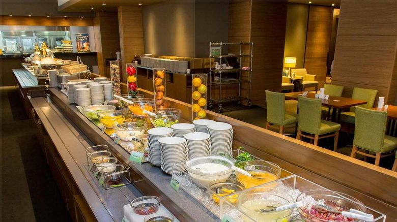 <b>Ibis Styles Sapporo Restaurant</b>. Images powered by <a href="https://iceportal.shijigroup.com/" title="IcePortal" target="_blank">IcePortal</a>.