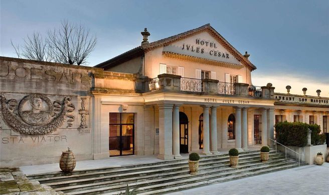 Hotel Jules Cesar Exterior