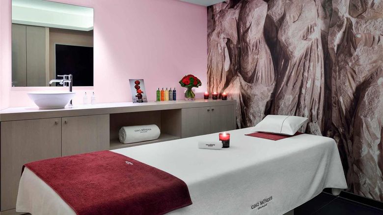 <b>Hotel Jules Cesar Spa</b>. Images powered by <a href="https://iceportal.shijigroup.com/" title="IcePortal" target="_blank">IcePortal</a>.
