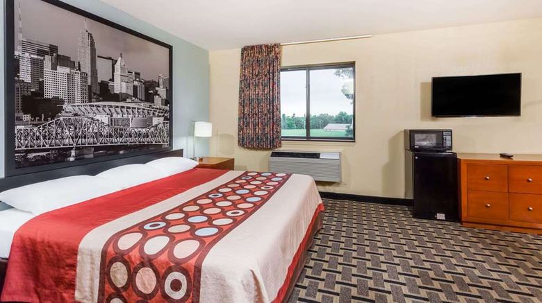 <b>Super 8 Eddyville Suite</b>. Images powered by <a href="https://iceportal.shijigroup.com/" title="IcePortal" target="_blank">IcePortal</a>.