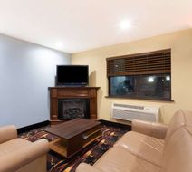 Super 8 Eddyville Lobby