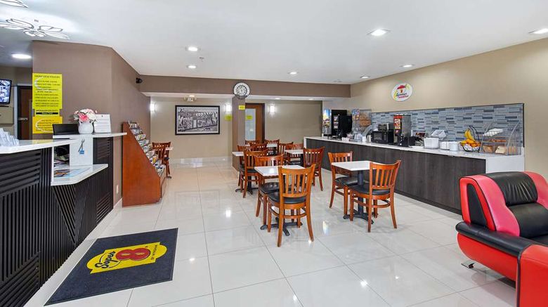 <b>Super 8 Eddyville Lobby</b>. Images powered by <a href="https://iceportal.shijigroup.com/" title="IcePortal" target="_blank">IcePortal</a>.