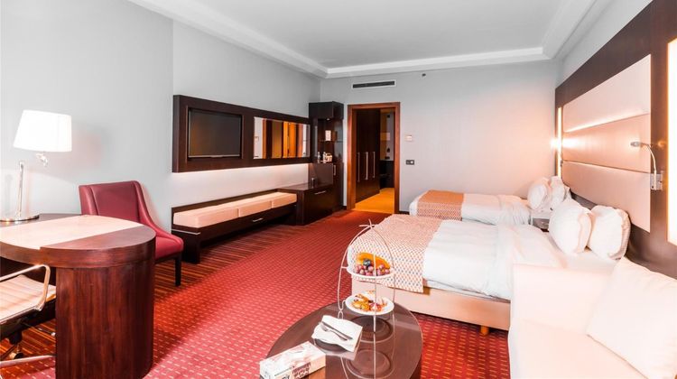 Royal Tulip Skikda Room
