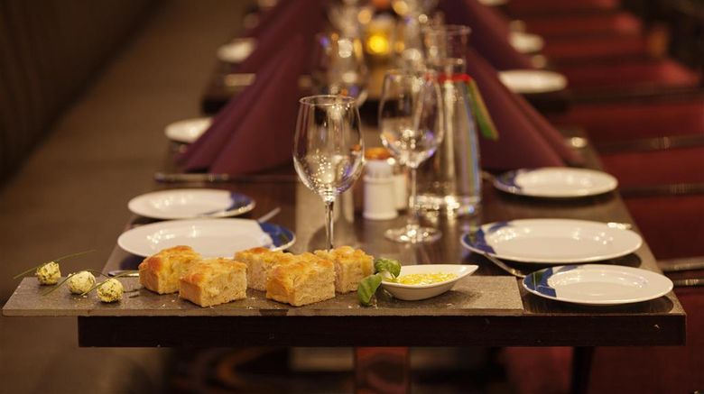 <b>Scandic Alta Restaurant</b>. Images powered by <a href="https://iceportal.shijigroup.com/" title="IcePortal" target="_blank">IcePortal</a>.