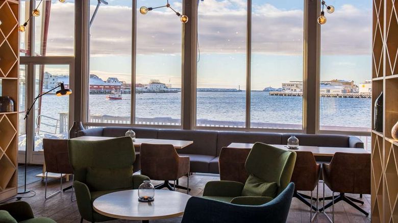 <b>Scandic Hotel Svolvaer Lobby</b>. Images powered by <a href="https://iceportal.shijigroup.com/" title="IcePortal" target="_blank">IcePortal</a>.