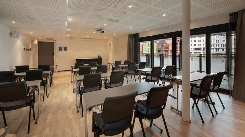 <b>Scandic Bakklandet Hotel Meeting</b>. Images powered by <a href="https://iceportal.shijigroup.com/" title="IcePortal" target="_blank">IcePortal</a>.