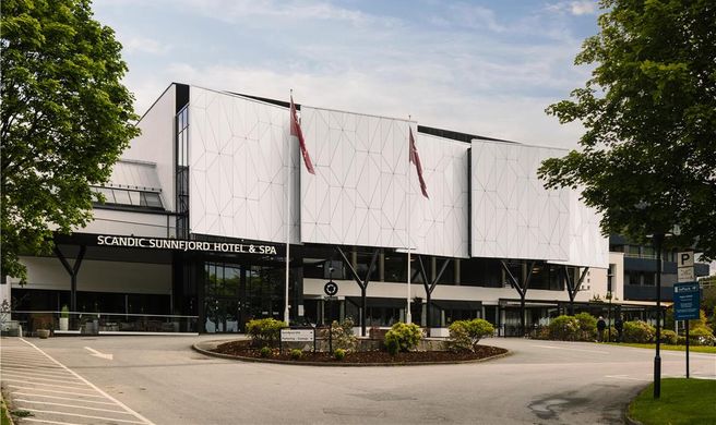 Scandic Sunnfjord Hotel & Spa Exterior