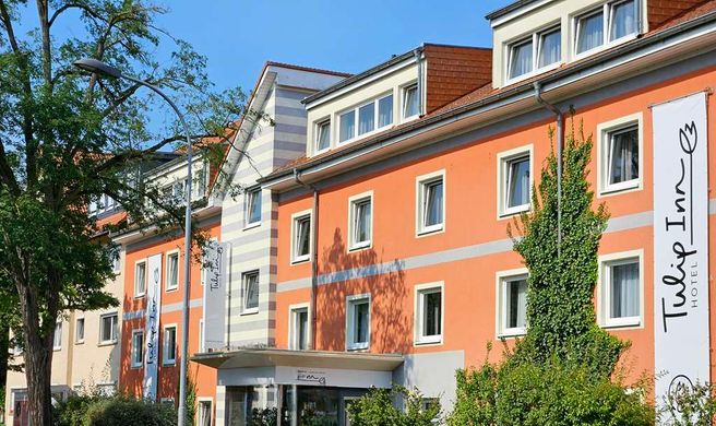 Tulip Inn Frankfurt Airport Exterior