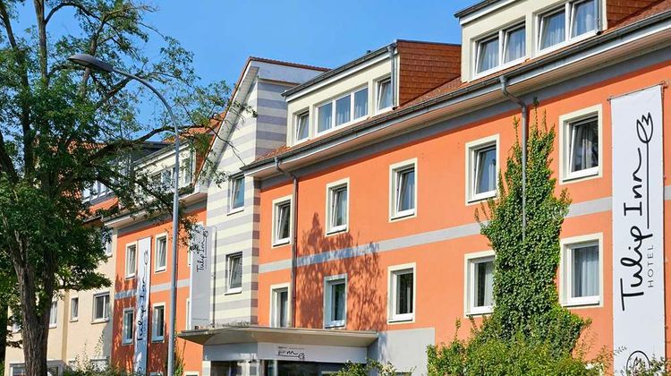 Tulip Inn Frankfurt Airport Exterior