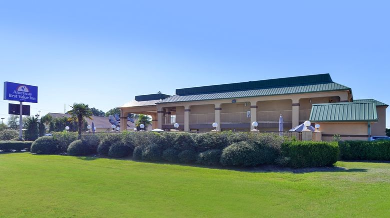 <b>Americas Best Value Inn, Denham Springs Exterior</b>. Images powered by <a href="https://iceportal.shijigroup.com/" title="IcePortal" target="_blank">IcePortal</a>.