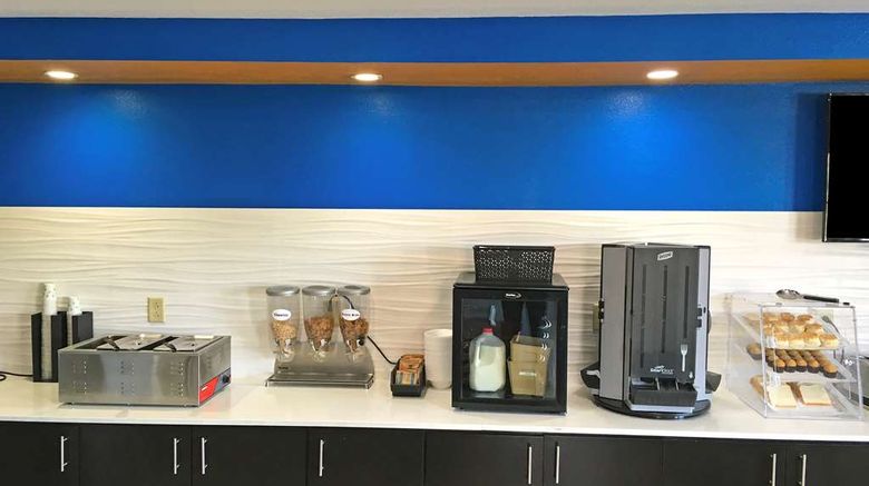 <b>Americas Best Value Inn, Denham Springs Restaurant</b>. Images powered by <a href="https://iceportal.shijigroup.com/" title="IcePortal" target="_blank">IcePortal</a>.