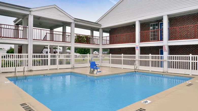 <b>Americas Best Value Inn, Edenton Pool</b>. Images powered by <a href="https://iceportal.shijigroup.com/" title="IcePortal" target="_blank">IcePortal</a>.