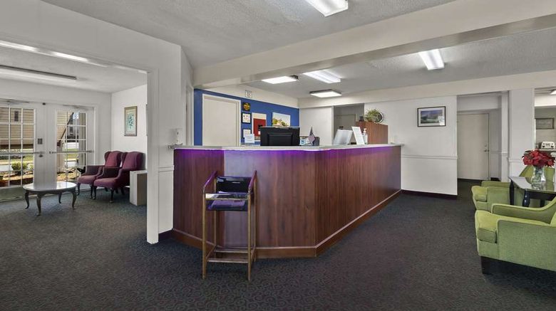 <b>Americas Best Value Inn, Edenton Lobby</b>. Images powered by <a href="https://iceportal.shijigroup.com/" title="IcePortal" target="_blank">IcePortal</a>.