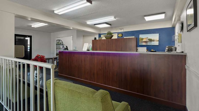 <b>Americas Best Value Inn, Edenton Lobby</b>. Images powered by <a href="https://iceportal.shijigroup.com/" title="IcePortal" target="_blank">IcePortal</a>.