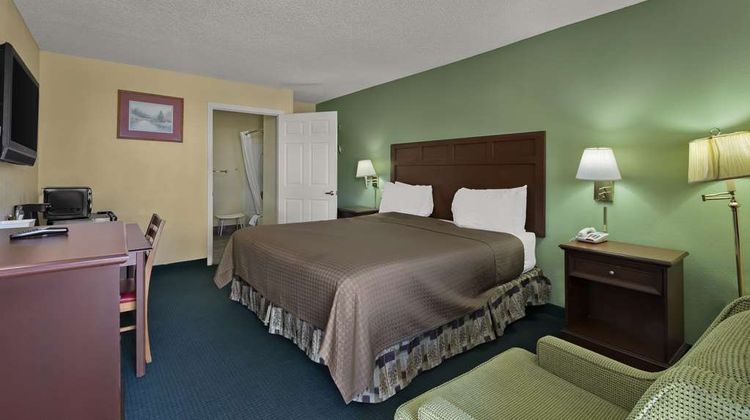 Americas Best Value Inn, Edenton Room