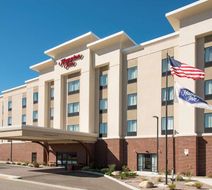 Hampton Inn Kalamazoo Exterior