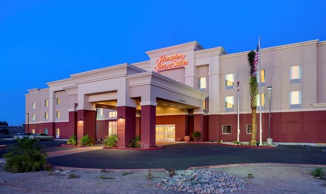 Hampton Inn & Suites, Blythe Exterior