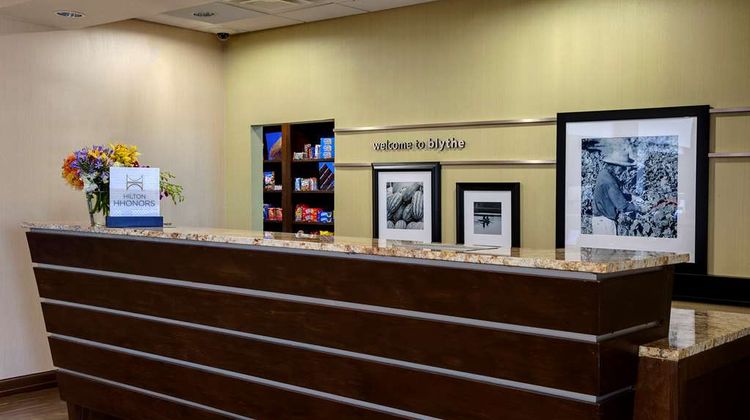 Hampton Inn & Suites, Blythe Lobby
