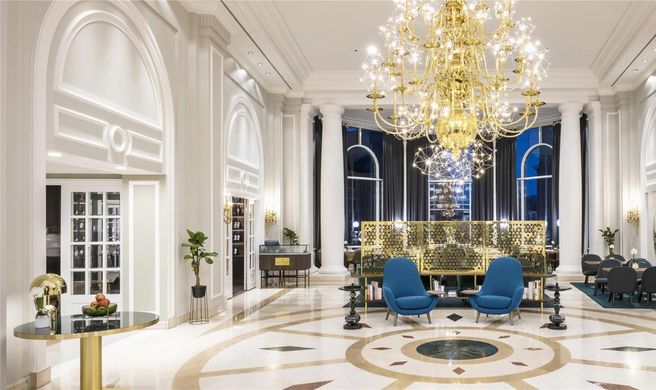Hilton Brussels Grand Place Lobby